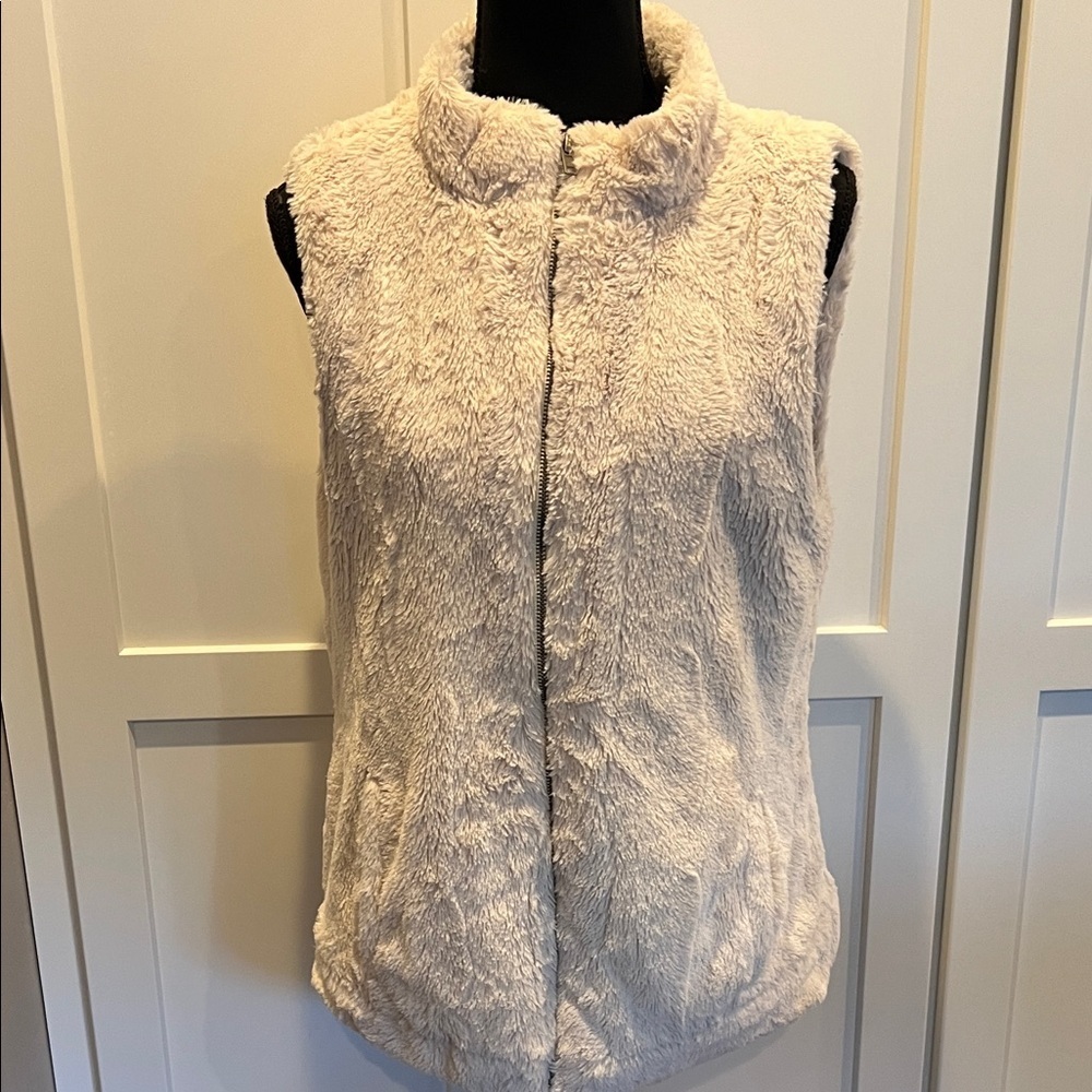 Ashley By 26 International Cream Teddy Jacket Vest Size M